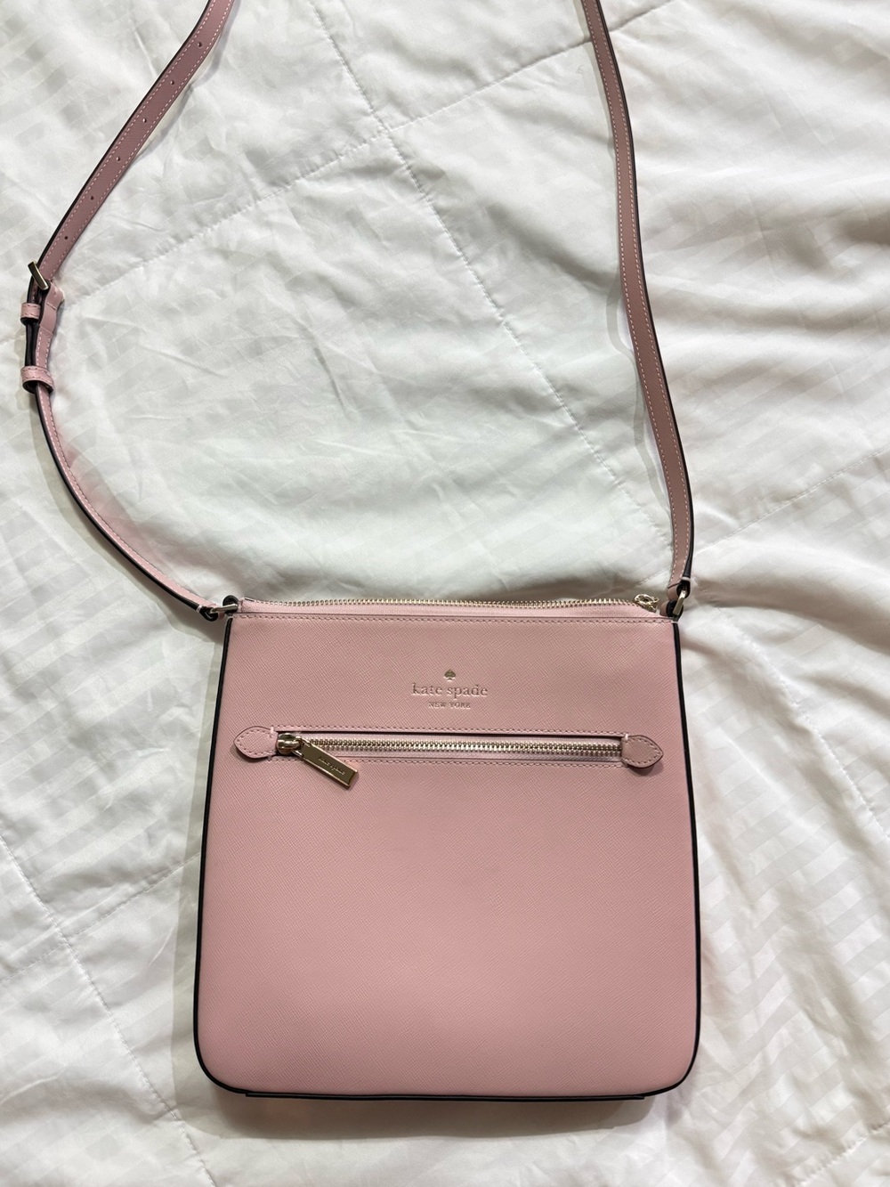 Kate Spade Sadie Large Crossbody Tutu Pink Saffiano Leather - Picture 4 of 10